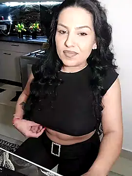 Snapshot of hot-babygirl chatting on 03-01-26, 06:43 hot-babygirl online show from 03-01-26, 06:43