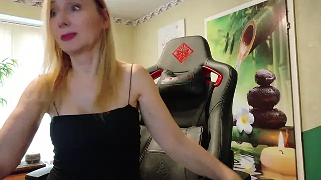 HotLana69 online show from 06-10-26, 03:33