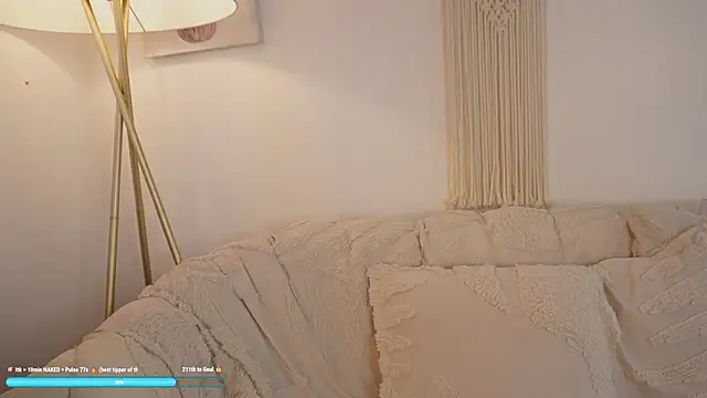 Snapshot of bunnycuteshy chatting on 11-29-25, 01:36 bunnycuteshy online show from 11-29-25, 01:36