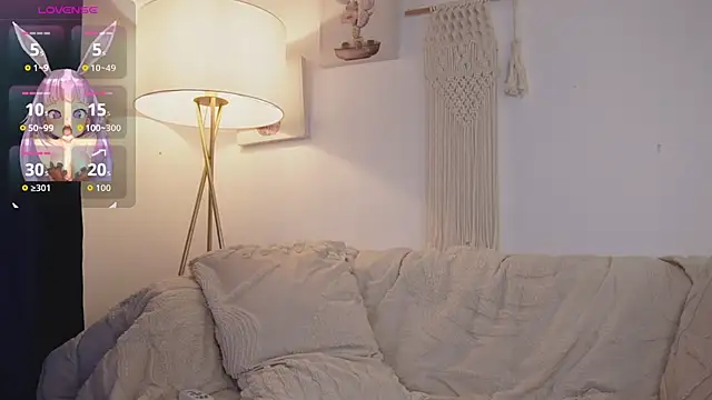 Snapshot of bunnycuteshy chatting on 01-06-26, 02:10 bunnycuteshy online show from 01-06-26, 02:10