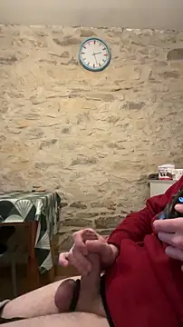 Snapshot of yann2392 chatting on 12-17-25, 03:18 yann2392 online show from 12-17-25, 03:18