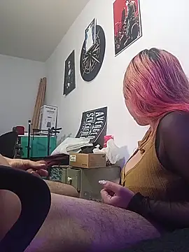 Snapshot of shelby__hotshoww chatting on 03-14-26, 10:42 shelby hotshoww online show from 03-14-26, 10:42