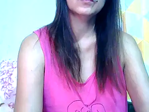 urwife tobe online show from 02-18-25, 01:44