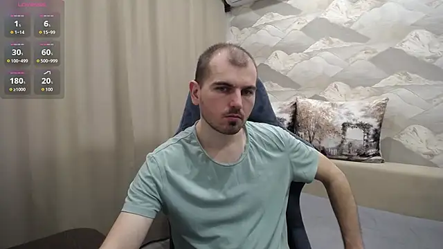 Snapshot of SerzhKorol1 chatting on 06-01-26, 08:27 SerzhKorol1 online show from 06-01-26, 08:27