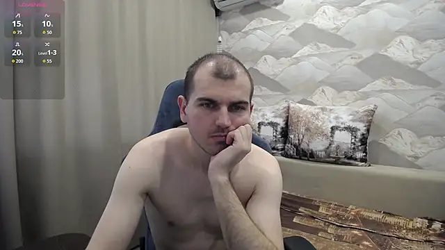 Snapshot of SerzhKorol1 chatting on 06-09-26, 09:32 SerzhKorol1 online show from 06-09-26, 09:32