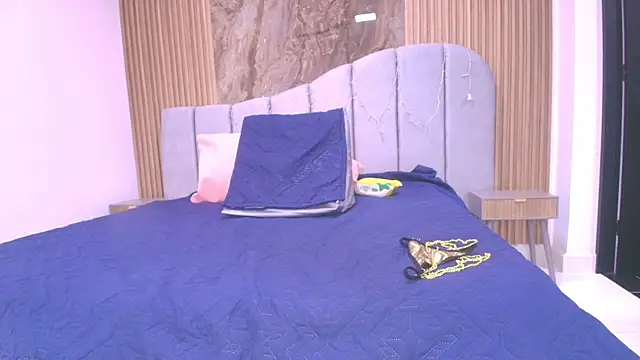 Snapshot of arletmss chatting on 12-20-25, 03:13 arletmss online show from 12-20-25, 03:13