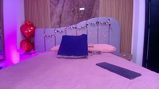 Snapshot of arletmss chatting on 03-07-26, 03:47 arletmss online show from 03-07-26, 03:47