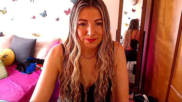 Jolie-Mature online show from 11-16-25, 04:34