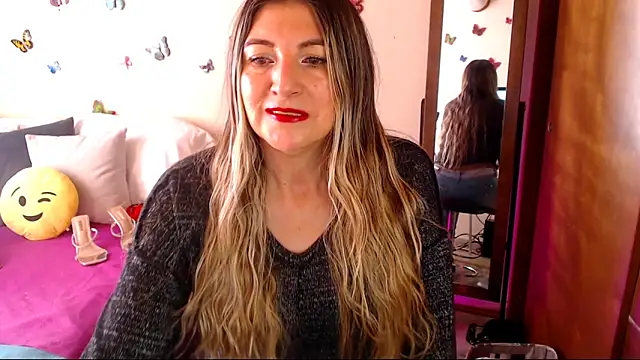 Jolie-Mature online show from 03-21-26, 09:18