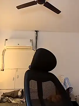  IRRESISTIBLE  online show from 01-21-25, 02:15