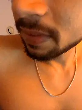  IRRESISTIBLE  online show from 06-14-26, 04:53