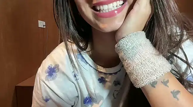 Snapshot of riya_stream chatting on 02-16-25, 04:32 riya stream online show from 02-16-25, 04:32