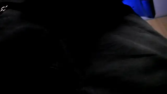 Samuel Suarez online show from 09-28-25, 02:06