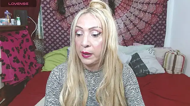 elena evans online show from 03-19-25, 08:32