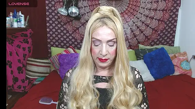 elena evans online show from 01-05-26, 05:49