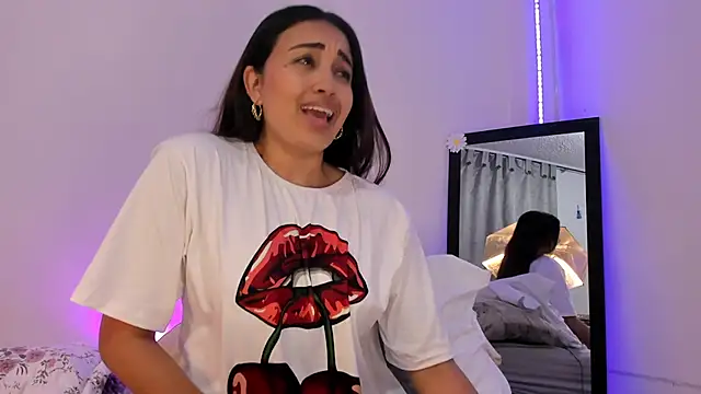 aisha es online show from 01-29-25, 10:22