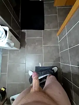 Snapshot of nicoco5757 chatting on 03-13-26, 07:53 nicoco5757 online show from 03-13-26, 07:53