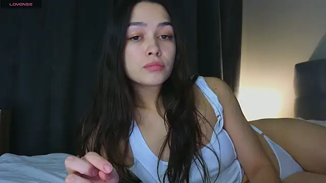 Snapshot of mo1ly chatting on 02-17-25, 01:10 mo1ly online show from 02-17-25, 01:10