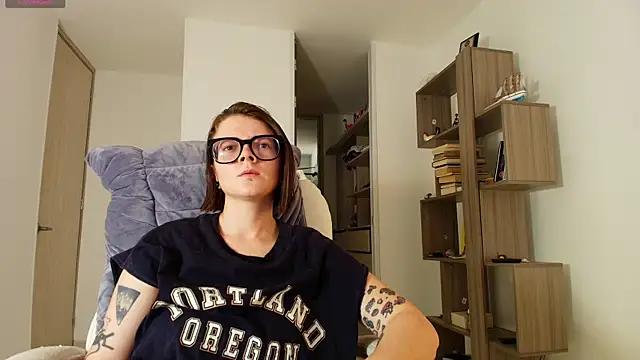 Arya starrk online show from 09-22-25, 02:19