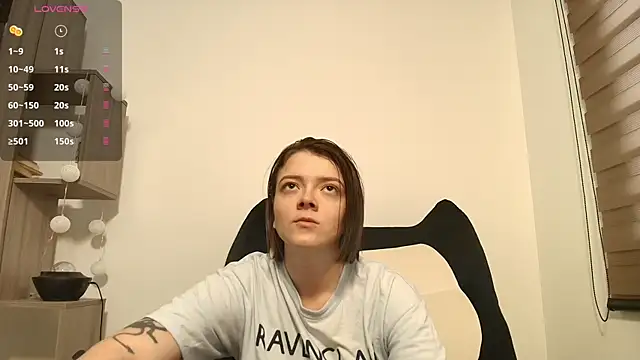 Arya starrk online show from 06-11-26, 01:31
