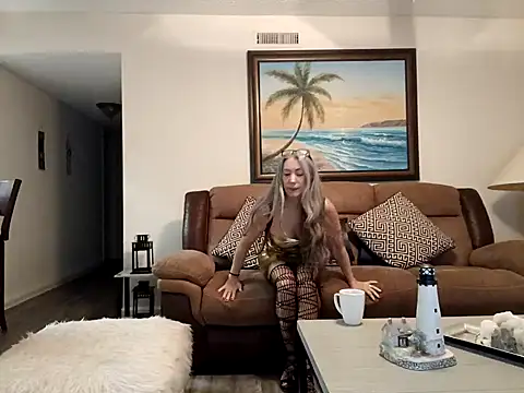 Snapshot of EvaRobinson chatting on 01-10-25, 01:10 EvaRobinson online show from 01-10-25, 01:10