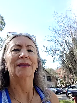 Snapshot of EvaRobinson chatting on 02-13-25, 03:24 EvaRobinson online show from 02-13-25, 03:24