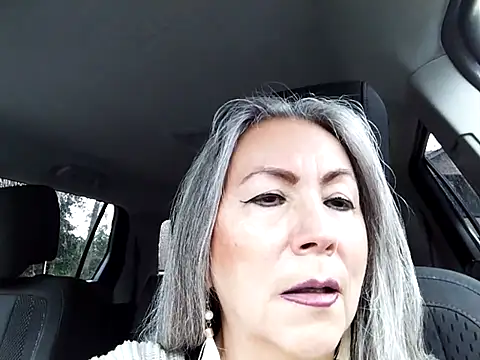 Snapshot of EvaRobinson chatting on 02-24-25, 02:48 EvaRobinson online show from 02-24-25, 02:48