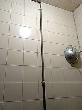 kelly dirty  online show from 09-09-25, 02:22