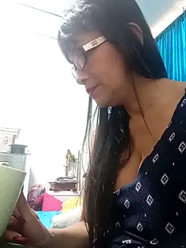 kelly dirty  online show from 04-23-26, 12:51