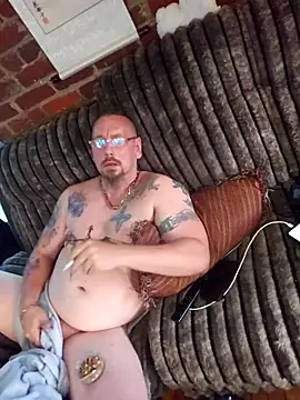 Littledick007007 online show from 08-06-26, 12:01