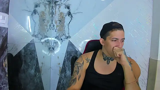 Snapshot of yeckodream chatting on 01-10-26, 05:09 yeckodream online show from 01-10-26, 05:09