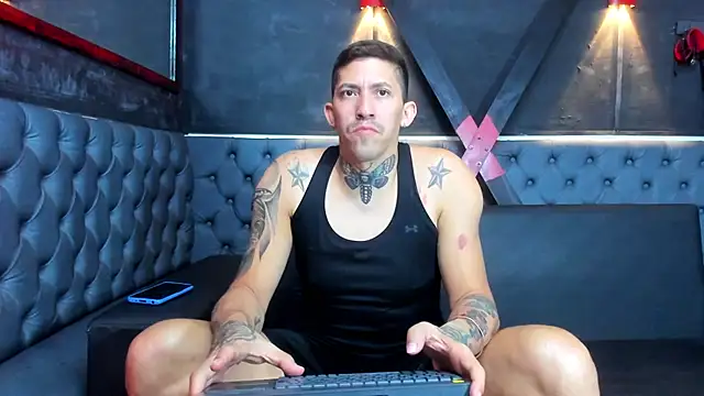 Snapshot of yeckodream chatting on 02-19-26, 05:03 yeckodream online show from 02-19-26, 05:03