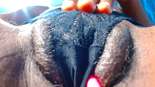 bethanywilson 23 online show from 04-29-26, 06:25