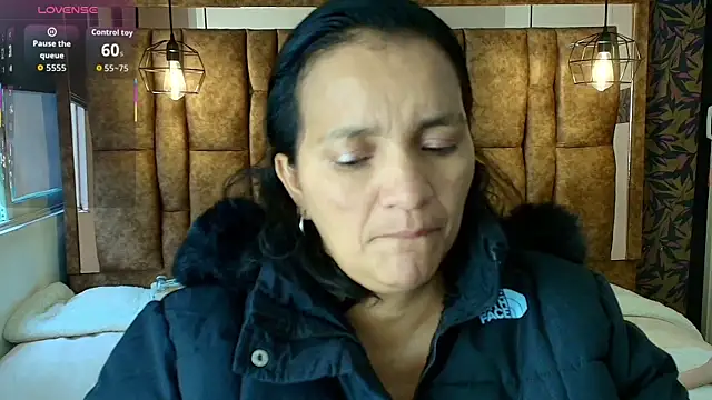 Snapshot of MarilynMiilf_ chatting on 06-13-26, 07:34 MarilynMiilf online show from 06-13-26, 07:34