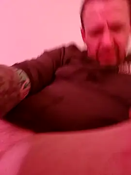 piscesguy17 online show from 02-18-25, 07:54