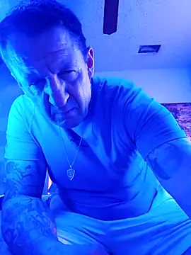 piscesguy17 online show from 03-15-26, 05:24