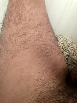 Snapshot of gokhanbey34 chatting on 11-02-25, 01:35 gokhanbey34 online show from 11-02-25, 01:35