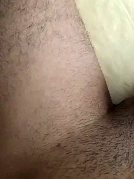 Snapshot of gokhanbey34 chatting on 11-29-25, 10:18 gokhanbey34 online show from 11-29-25, 10:18