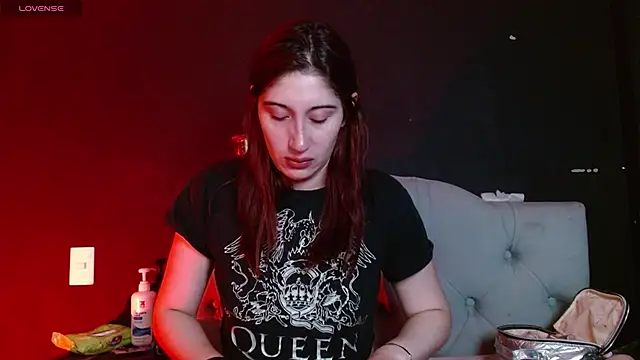 Red-moon1 online show from 05-24-26, 04:50
