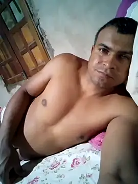 Snapshot of Evandro-Bahia chatting on 11-03-25, 10:10 Evandro-Bahia online show from 11-03-25, 10:10