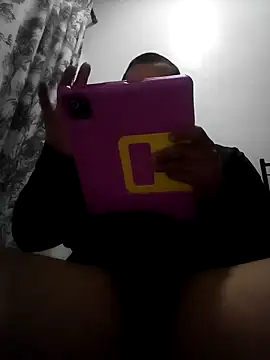 Snapshot of thickcocklatino chatting on 01-02-25, 01:19 thickcocklatino online show from 01-02-25, 01:19