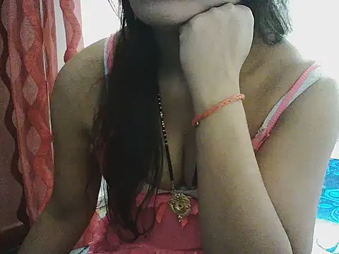 Snapshot of RukminiNew chatting on 02-20-25, 11:09 RukminiNew online show from 02-20-25, 11:09