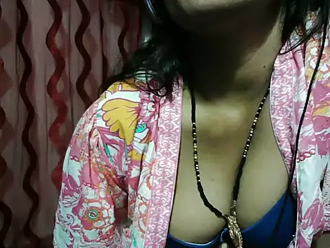 Snapshot of RukminiNew chatting on 02-21-25, 08:38 RukminiNew online show from 02-21-25, 08:38
