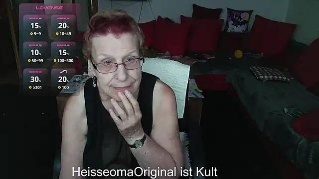 Snapshot of HeisseomaOriginal chatting on 09-21-25, 07:10 HeisseomaOriginal online show from 09-21-25, 07:10