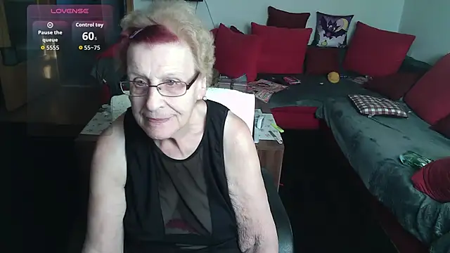 Snapshot of HeisseomaOriginal chatting on 10-01-25, 07:14 HeisseomaOriginal online show from 10-01-25, 07:14