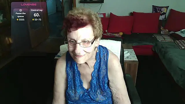 Snapshot of HeisseomaOriginal chatting on 03-01-26, 08:27 HeisseomaOriginal online show from 03-01-26, 08:27