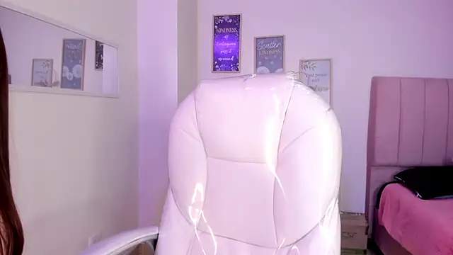 bluee hazell online show from 03-17-25, 12:25