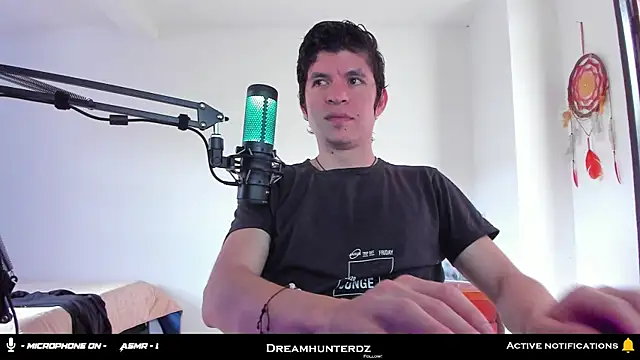 Snapshot of Headhunterdz chatting on 09-26-25, 08:13 Headhunterdz online show from 09-26-25, 08:13