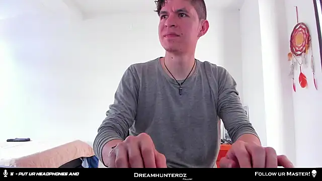 Snapshot of Headhunterdz chatting on 10-04-25, 02:37 Headhunterdz online show from 10-04-25, 02:37