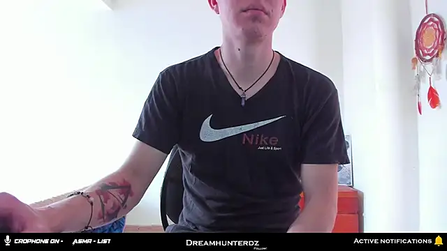 Snapshot of Headhunterdz chatting on 10-20-25, 07:36 Headhunterdz online show from 10-20-25, 07:36